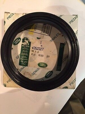 4352327 - ARKA KRANK KEÇESİ 4.2(VOGUE) - Land Rover