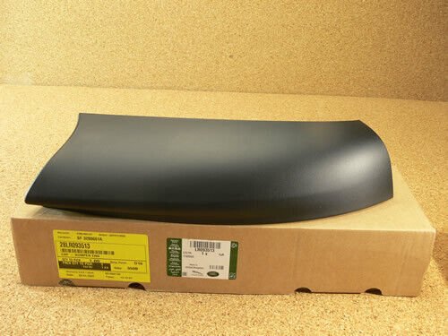 LR093513 - ÖN TAMPON ALT KAPAK SAĞ (VELAR) - Land Rover