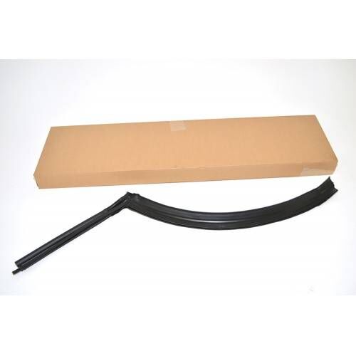 LR037760 - ARKA KAPI KÖŞE LASTİĞİ SAĞ (3.0/VOGUE) - Land Rover