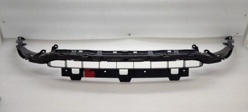 LR153998 - ÖN TAMPON KAPLAMA (EVOGUE) - Land Rover