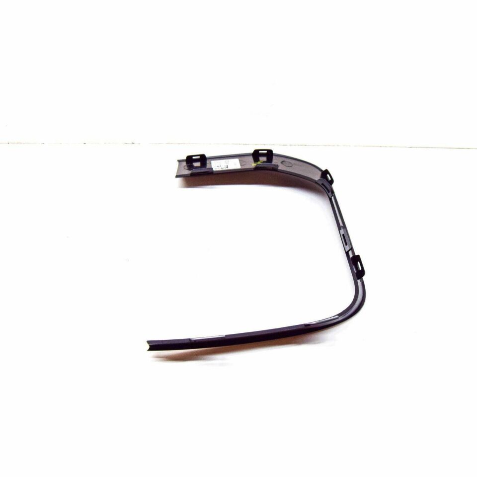 LR079380 - ÖN SİS FAR ÇERÇEVESİ SOL SİYAH (EVOQUE) - Land Rover