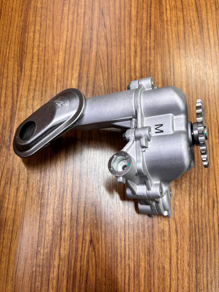 LR022455G - YAĞ POMPASI 2.2 DZL. (EVOQUE/DİSC.SPORT) - OSSCA