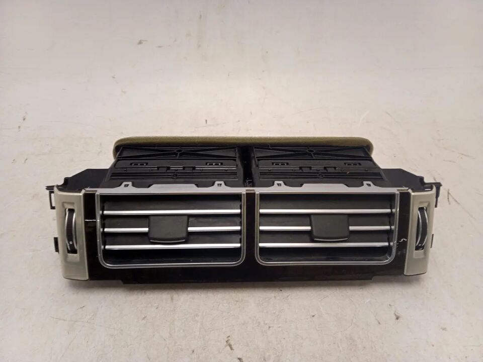 LR109225 - TORPİDO HAVA MAZGALI ORTA(3.0L V6) - Land Rover