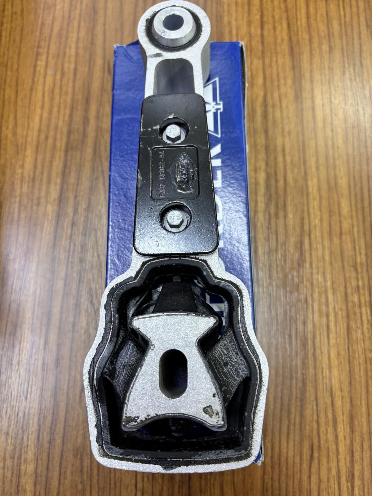 LR030745G - MOTOR TAKOZU ÜST (2.0L/EVOQUE) - Lemförder