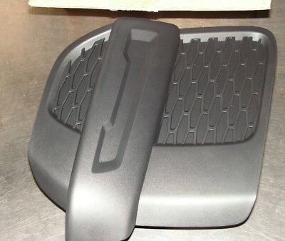 LR026540 - ÖN SİS KAPAĞI SAĞ (EVOQUE) - Land Rover