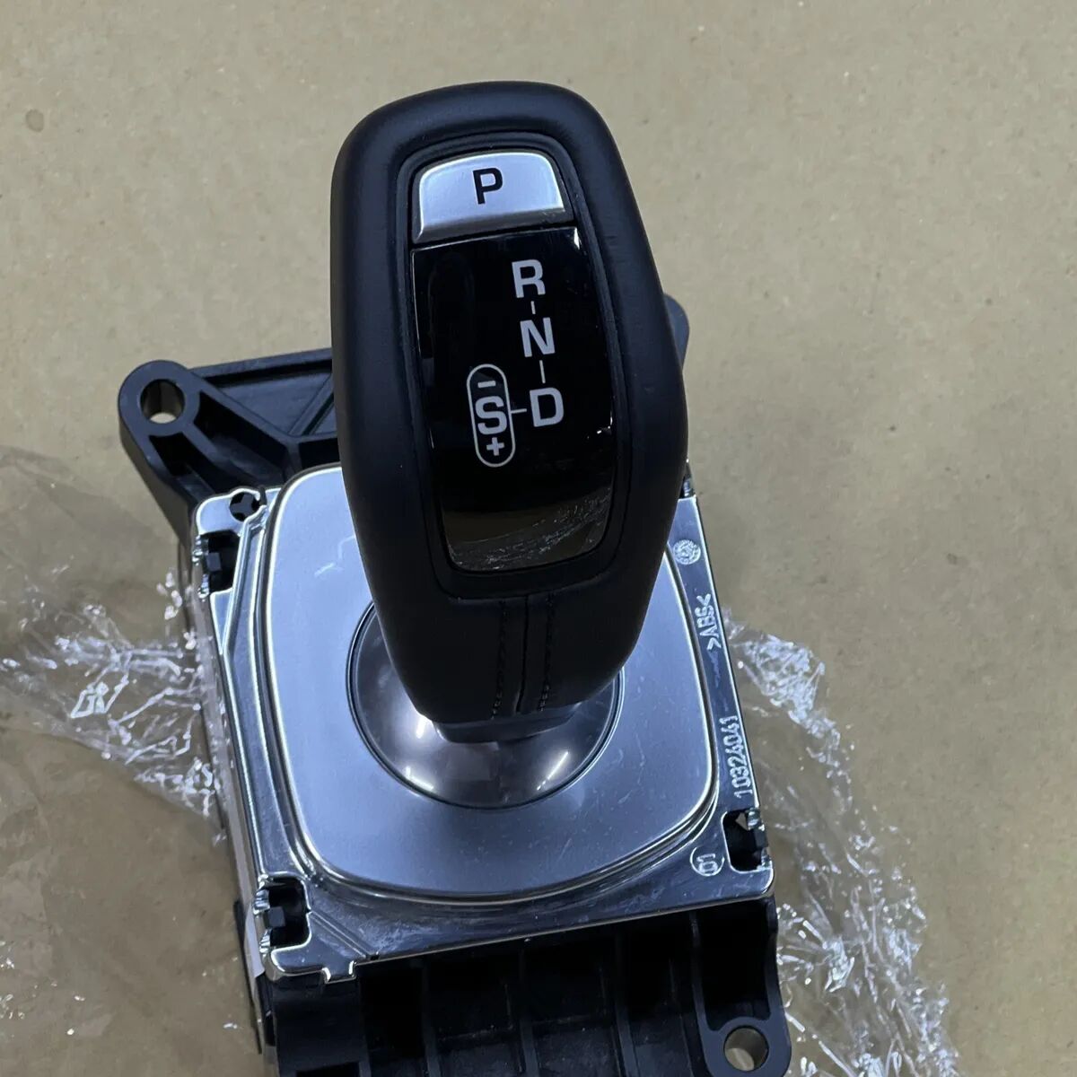 LR166791 - VİTES MEKANİZMA KOMPLE (SPORT 2014) - Land Rover