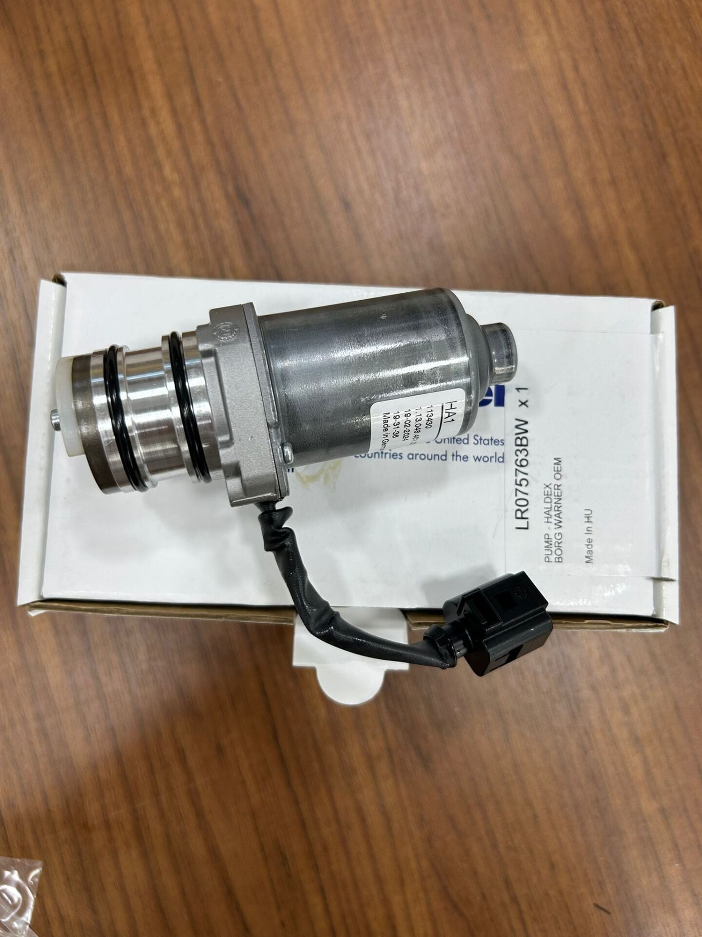 LR075763G - HALDEX POMPASI 9H (2.2/EVOQUE) - Borg Warner