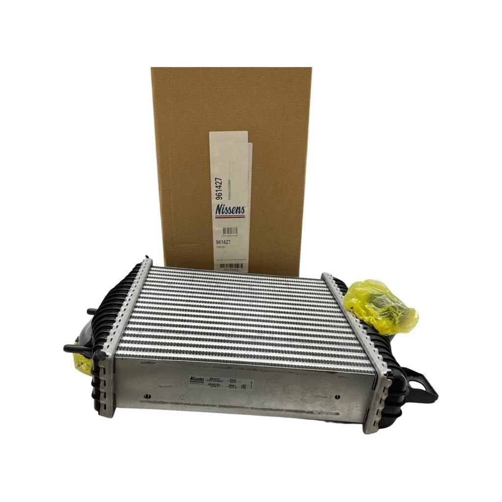 LR036432R - İNTERCOOLER 3.0 DZL. (VOGUE/SPORT) - Nissens