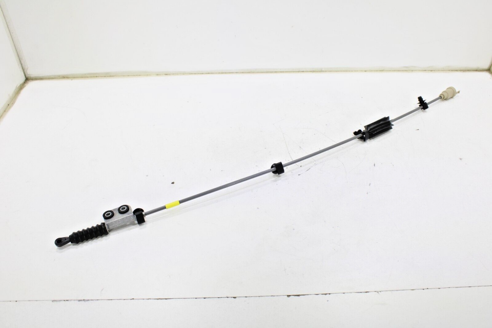 LR048174 - VİTES TELİ (3.0/VOGUE/SPORT) - Land Rover