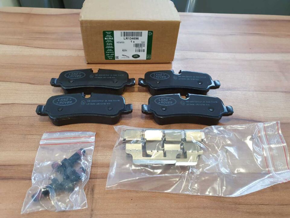 LR134696 - ARKA FREN BALATASI (2.7/DİSC.S3-4/SPORT) - Land Rover