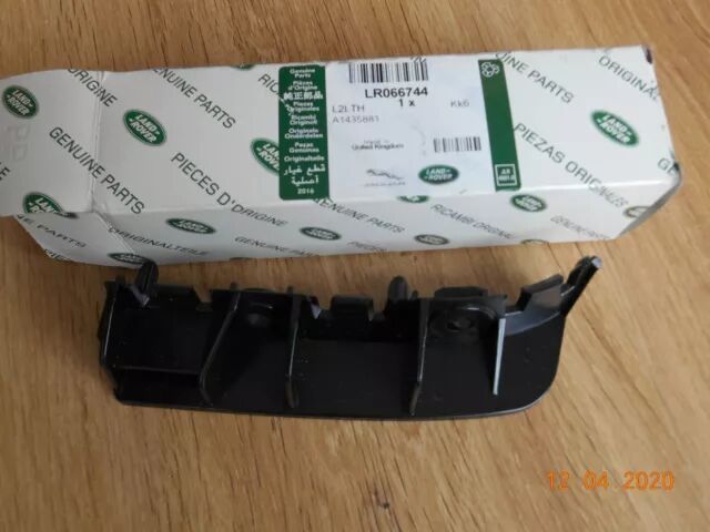 LR066744 - ARKA TAMPON BRAKET SAĞ (3.0LV6/SPORT) - Land Rover