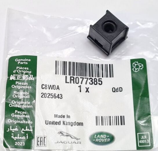 LR077385 - ARA SOĞUTUCU TUTUCUSU 2.0 BNZ. (VOGUE) - Land Rover