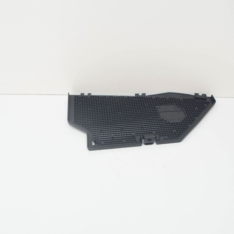 LR093092 - ÖN CAM ALT IZGARA KAPAĞI SOL (VELAR) - Land Rover