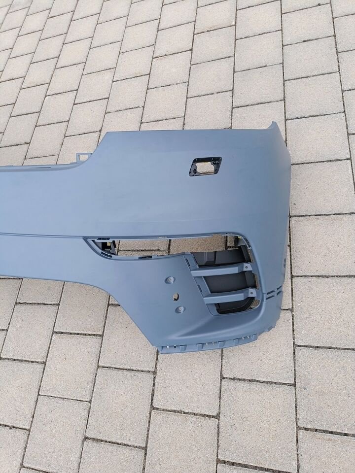 LR137945 - ÖN TAMPON (VELAR) - Land Rover
