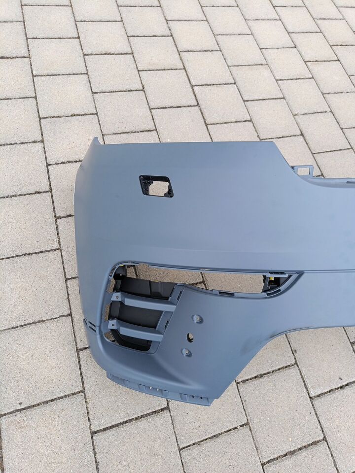 LR137945 - ÖN TAMPON (VELAR) - Land Rover
