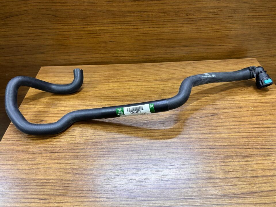 LR014677 - KALORİFER SU HORTUMU 3.6 DZL. (VOGUE) - Land Rover