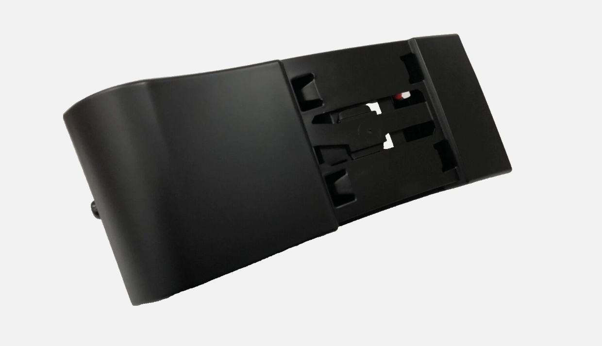 LR137455 - ÖN ÇAMURLUK BAKALİTİ SAĞ (NEW EVOQUE 19>) - Land Rover