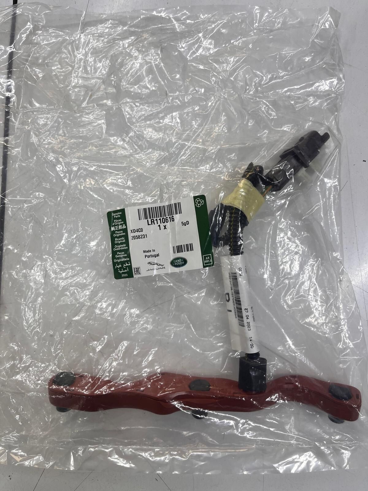 LR110616 - KIZDIRMA BUJİ TESİSAT SAĞ (2.7/3.0/RRS/VOGUE) - Land Rover