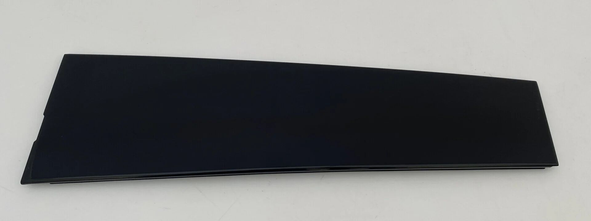 LR130229 - ARKA KAPI ÖN BAKALİTİ SAĞ(NEW/DEF) - Land Rover