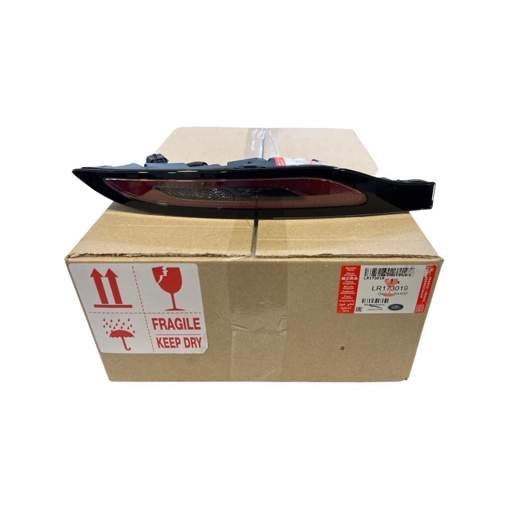 LR173019 - ARKA TAMPON SİS LAMBASI SAĞ (NEW EVOQUE) - Land Rover