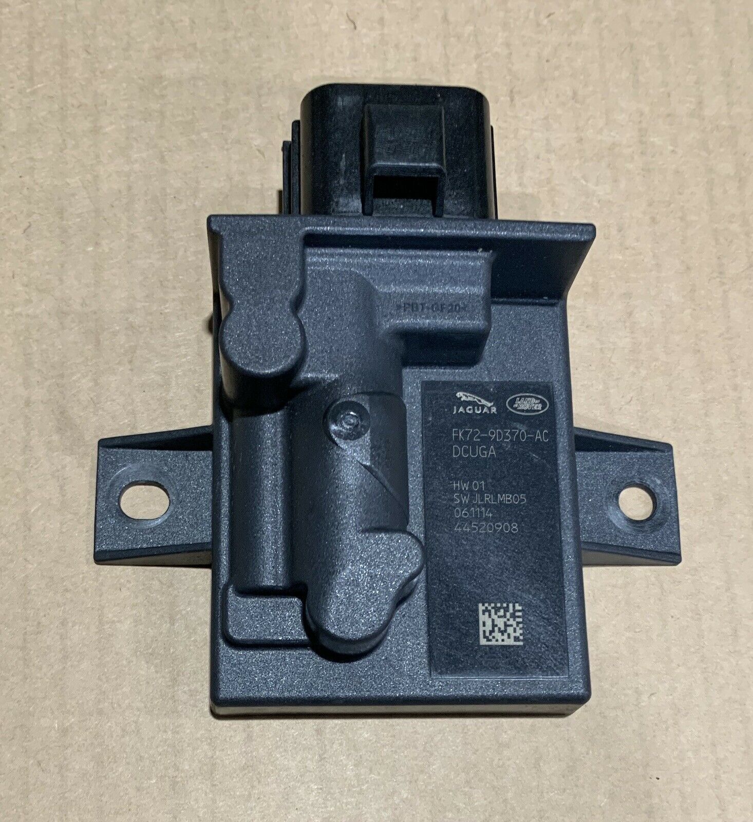 LR172653 - YAKIT POMPA KONTROL MODÜLÜ (EVOQUE/DİSC.SPORT) - Land Rover