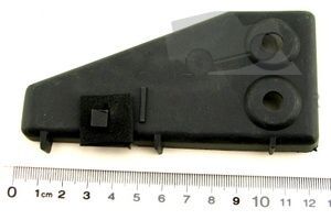 DQN100120 - ARKA TAMPON BRAKETİ SAĞ (1.8) - Land Rover