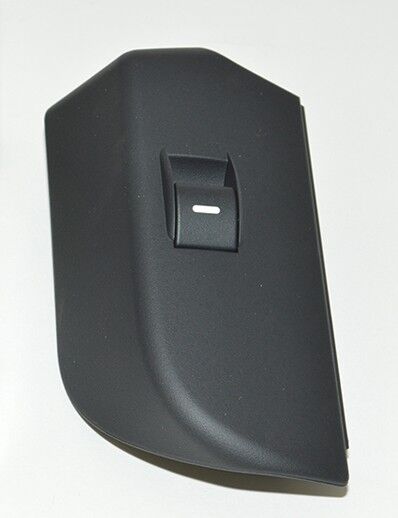 YUF000072PVA - ARKA CAM AÇMA DÜĞMESİ SAĞ (3.0) - Land Rover