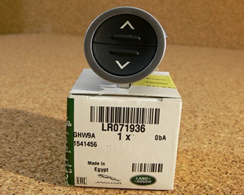 LR071936 - TORPİDO AÇMA DÜĞME (3.0LV6/VOGUE) - Land Rover