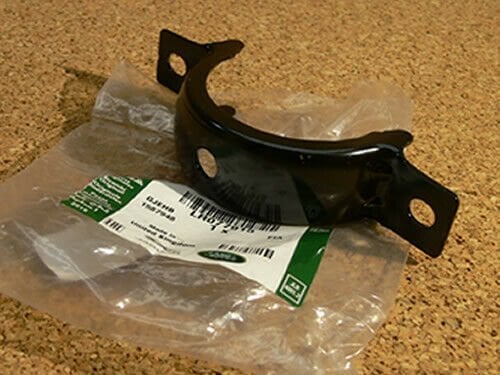 LR161110 - ÖN AKS KELEPÇE (EVOQUE/DİSCO/5/LR2) - Land Rover