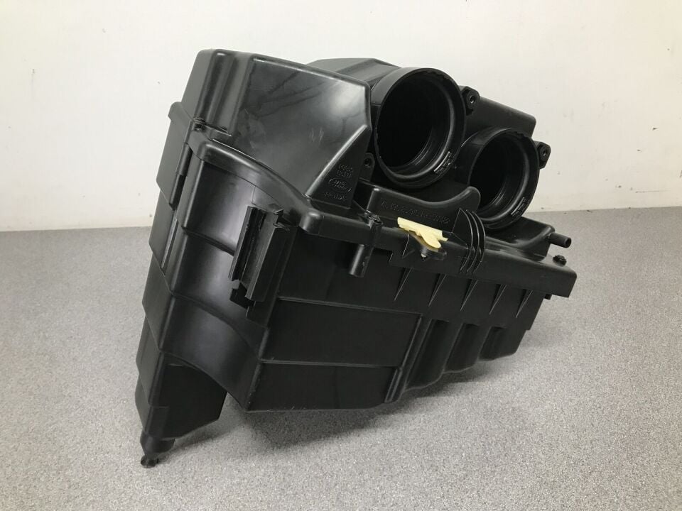 PHB500182 - HAVA FİLTRE KUTUSU 2.7/3.0 DZL. (SPORT/DİSC.S4) - Land Rover