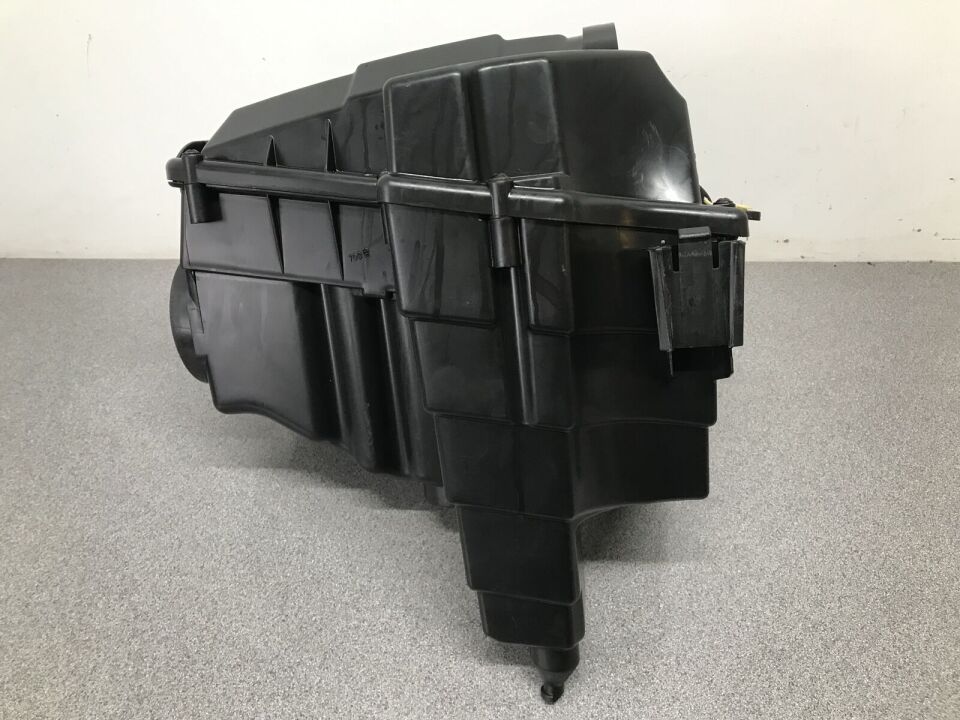 PHB500182 - HAVA FİLTRE KUTUSU 2.7/3.0 DZL. (SPORT/DİSC.S4) - Land Rover