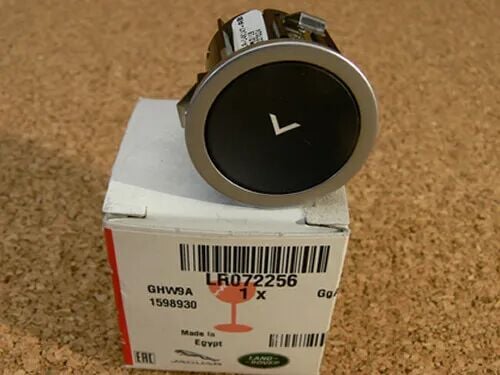 LR072256 - TORPİDO AÇMA DÜĞME (3.0LV6/SPORT) - Land Rover