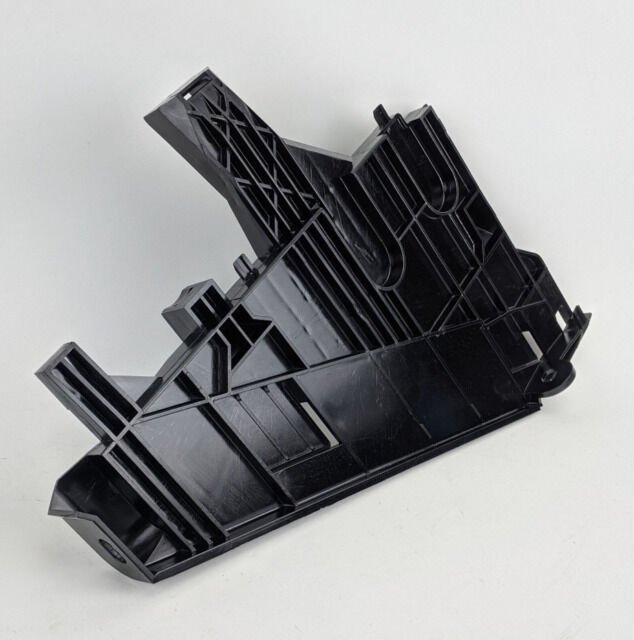 LR001542 - ÖN FAR ALT BAKALİT SOL (2.2) - Land Rover