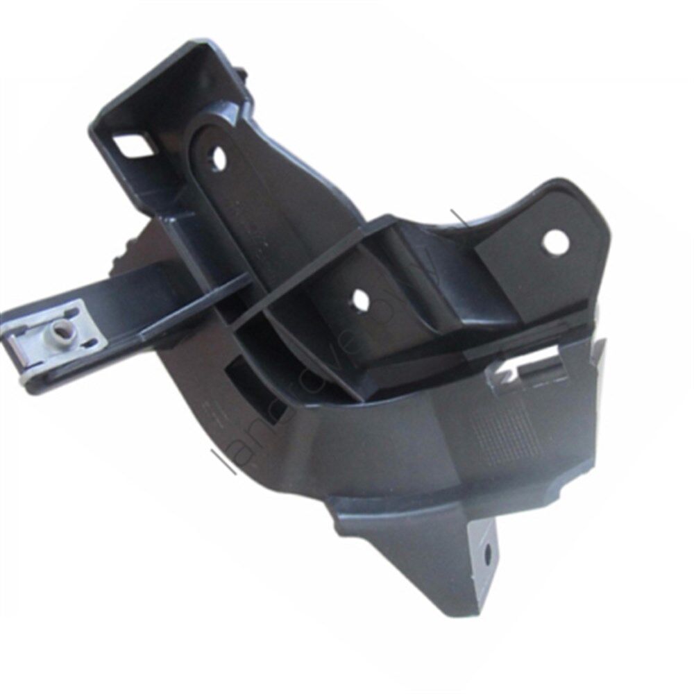 LR011467 - ÖN TAMPON BRAKETİ SAĞ 3.6 (VOGUE) - Land Rover