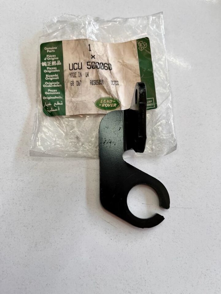 UCU500060 - EL FREN TELİ BRAKETİ (VOGUE) - Land Rover