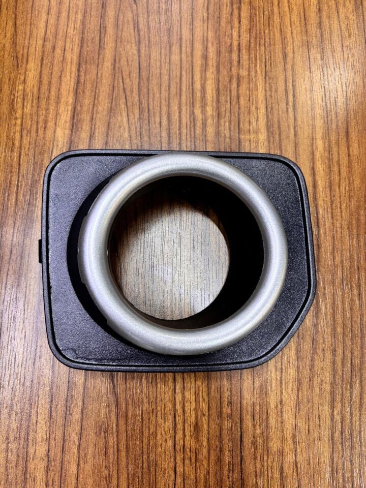 LR051338 - SİS FAR ÇERÇEVESİ SAĞ (DİSC.S4) - Kyburg