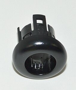 VTJ000100PMA - ARKA PARK SENSÖR YUVA DIŞ(NWD3 - Land Rover