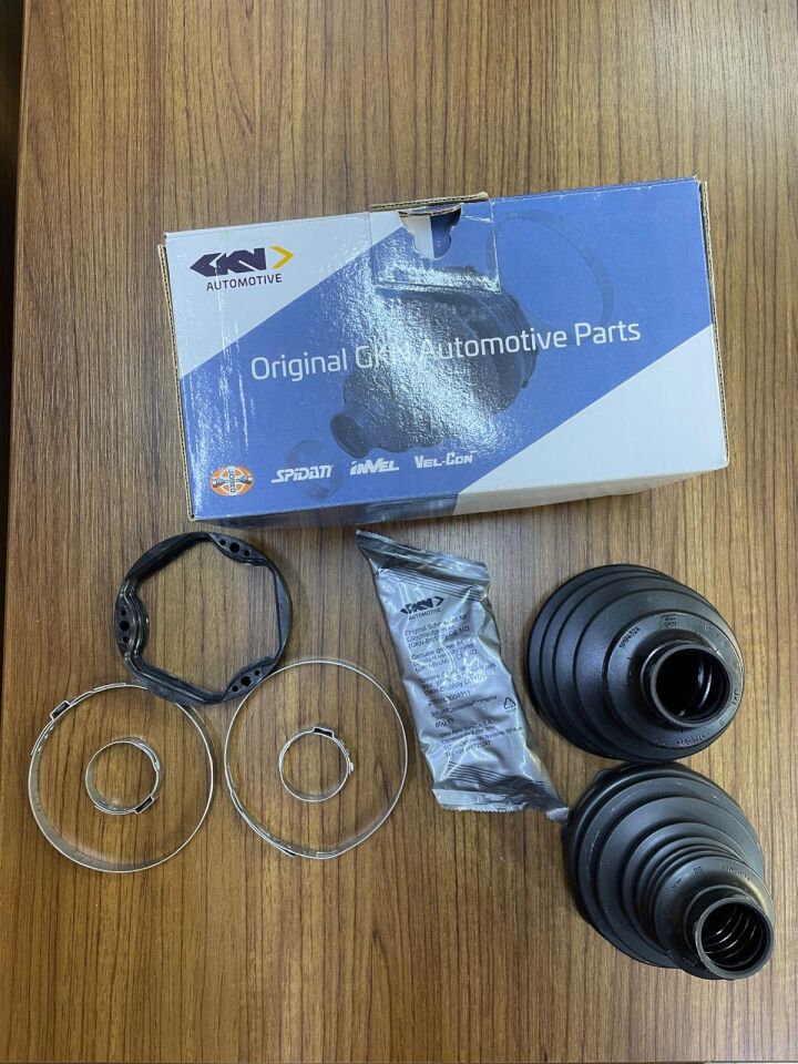 LR048169G - ÖN AKS KÖRÜĞÜ (3.0L V6/SPORT) - Gkn