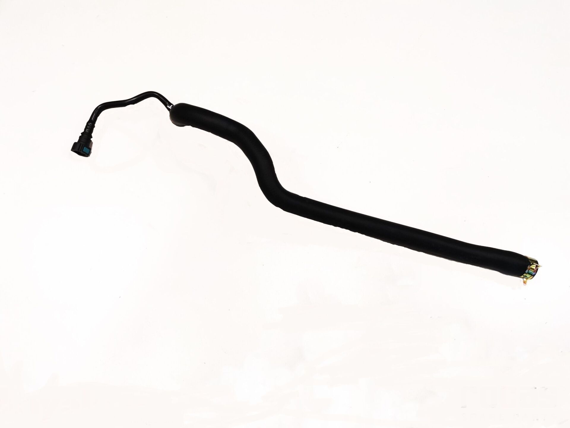 LR013691 - RADYATÖR YAKIT SOĞUTUCU HORTUMU (3.0/DİSC.S4/SPORT) - Land Rover