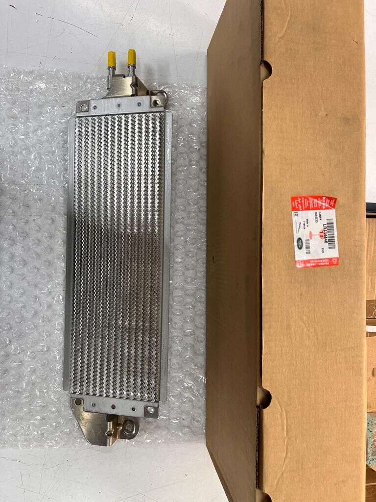 LR134446 - YAKIT SOĞUTUCU 2.0/3.0 DZL. (VELAR) - Land Rover