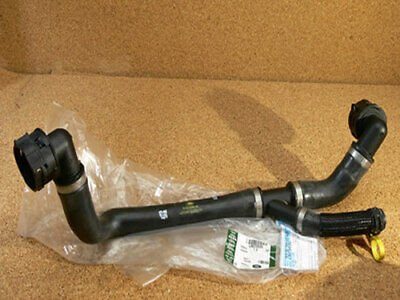 LR072035 - RADYATÖR HORTUMU (2.0L/DİSCO/5) - Land Rover