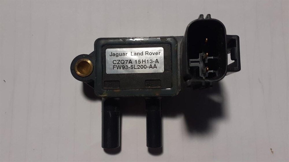 LR122713 - EGZOZ GAZ SENSÖRÜ (4.4L V8) - Land Rover