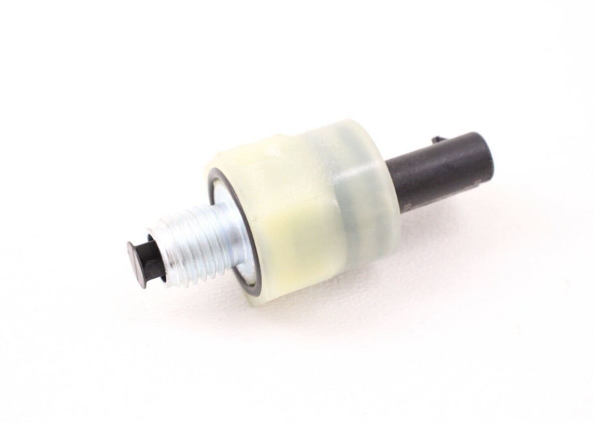 LR135718G - YAĞ MÜŞİRİ (2.0L/DİSCO/5/EVOQUE) - Hella