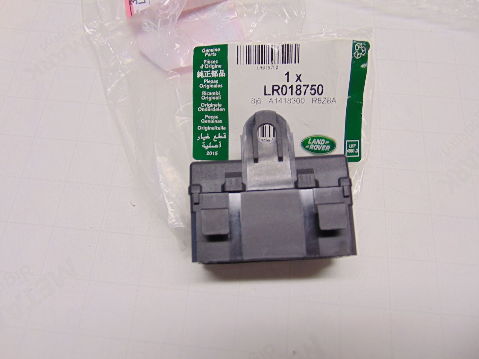 LR018750 - KOLTUK ISITICI MODÜLÜ (RRS/EVOQUE/FRL-2) - Land Rover