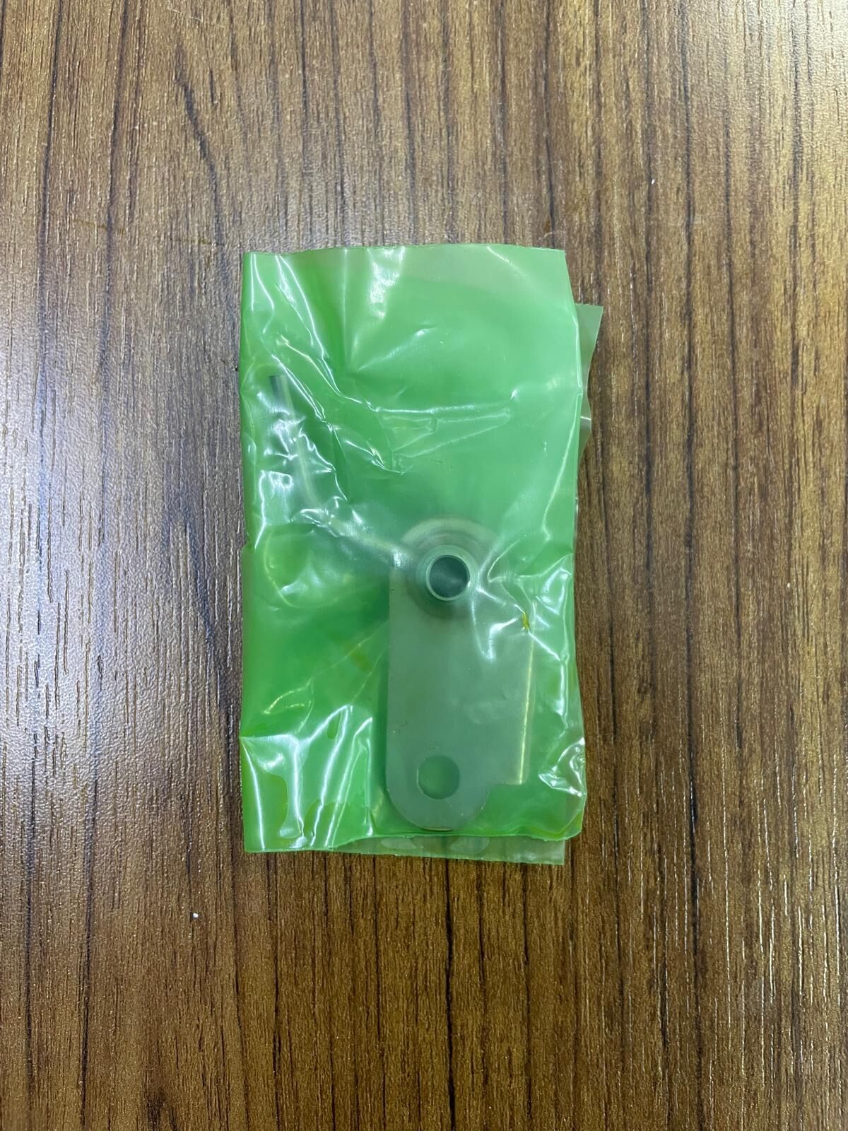 LR091575 - ÖN YAĞLAMA JETİ (NEW DEF/DİSCO-5/EVOQUE/VELAR ) - Land Rover