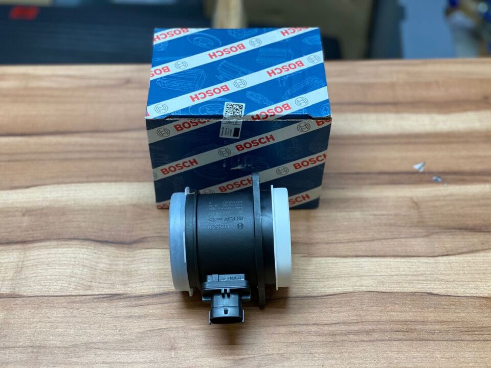 LR071914 - HAVA AKIM ÖLÇER 2.0L/3.0 V6 D (EVOQUE/VOGUE/SPORT) - Bosch