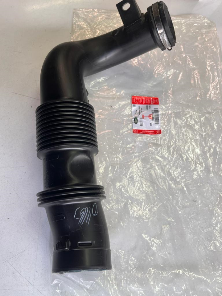 LR036468 - TURBO HAVA KANALI 4.4 DZL. (VOGUE/SPORT) - Land Rover