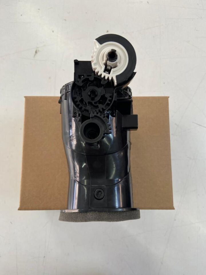 LR039080 - TORPİDO IZGARA İÇ SAĞ (NWD4) - Land Rover