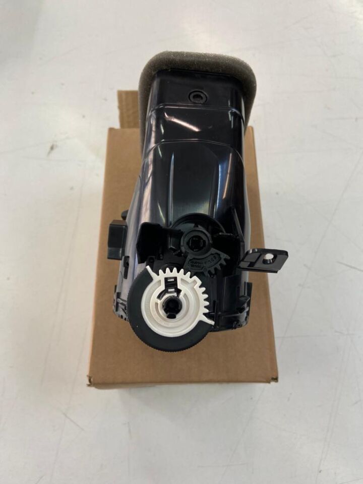 LR039082 - TORPİDO IZGARA SOL (NDW4) - Land Rover