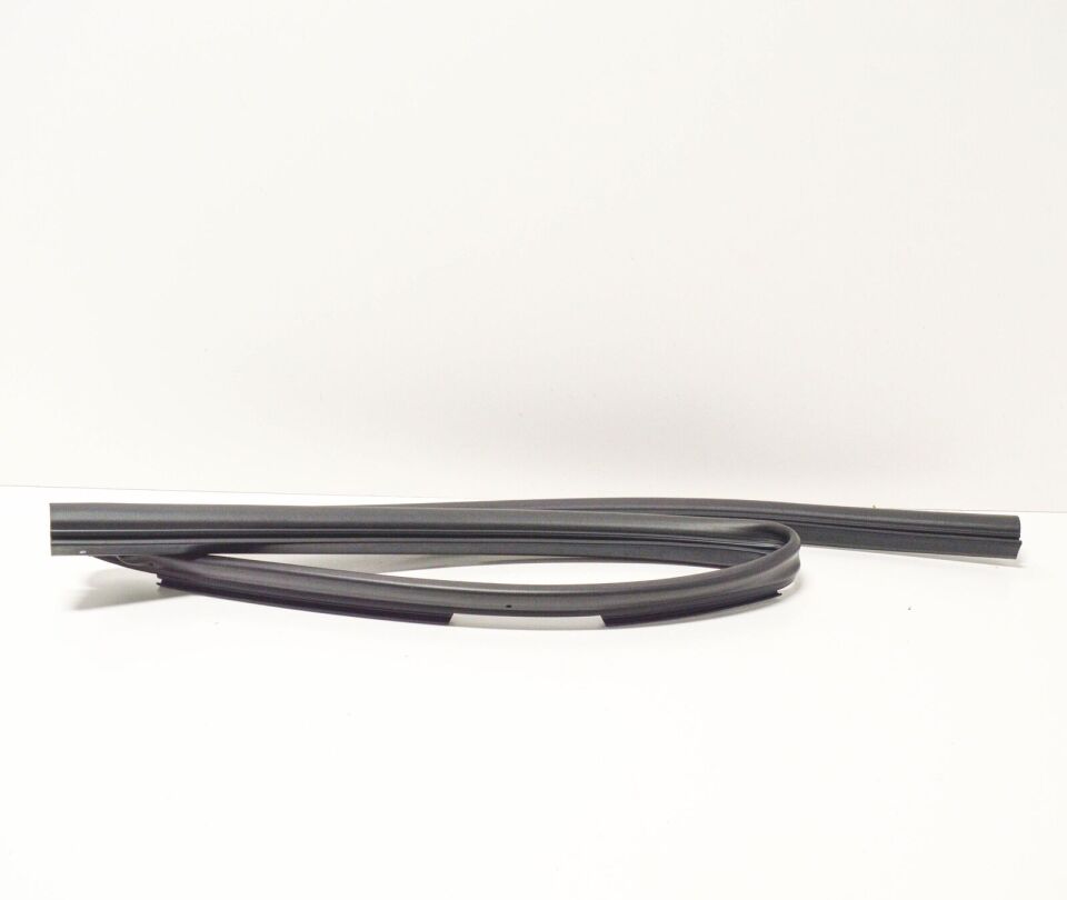 LR039085 - KAPUT LASTİĞİ 3.0L V6 (SPORT/VOGUE) - Land Rover